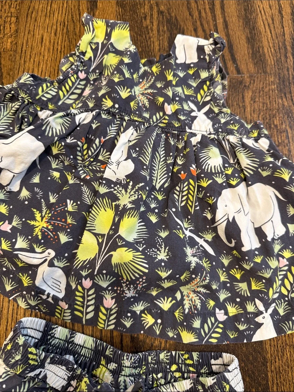 GAP animal print